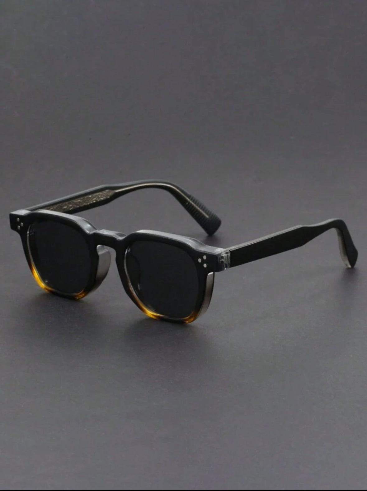 Bohemia Retro Polarized Sunglasses for Men – Lightweight TR90 Polygon Frame, Stylish Travel & Beach Eyewear