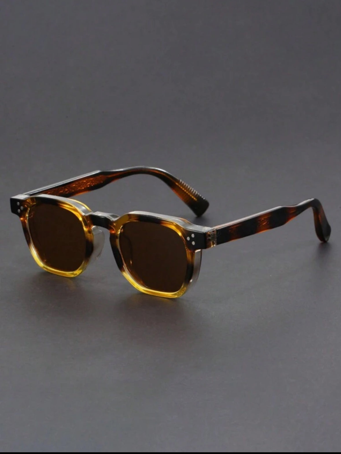 Bohemia Retro Polarized Sunglasses for Men – Lightweight TR90 Polygon Frame, Stylish Travel & Beach Eyewear